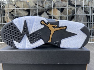 CT4954-007_sole.JPG