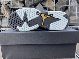 CT4965_007_sole.JPG