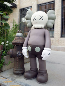 kaws_4feet_companion_brown.jpg