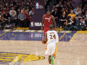 kobe_lebron.jpg