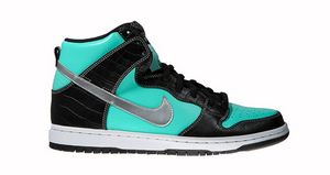 nike_sb_diamond_supply_653599-400.jpeg